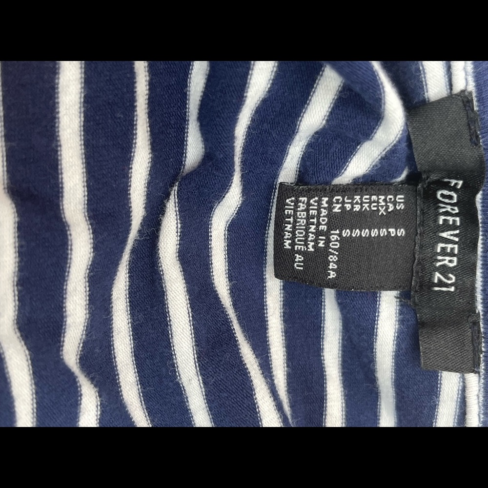Tshirt - Picture 3 of 3